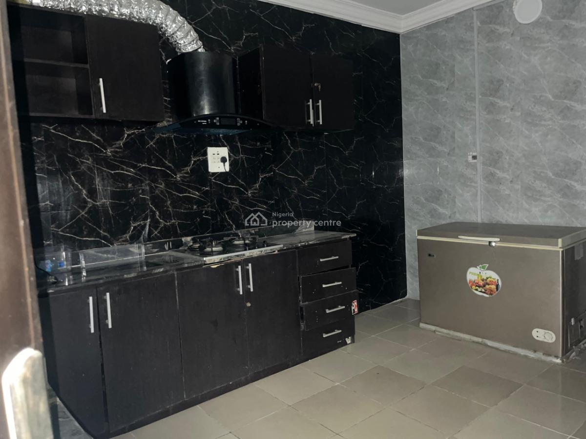 Furnished 2 Bedroom Flat with Sit Out, Itedo Estate Off Freedom Way Lekki Phase One, Lekki, Lagos, Flat / Apartment for Rent
