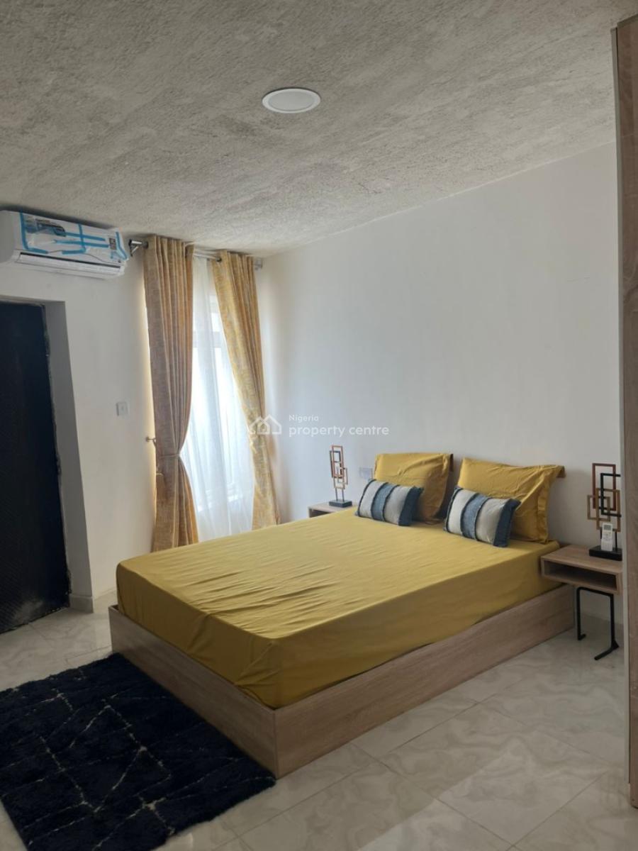 Spacious 1-bedroom Apartment in a Prime Estate Off Freedom Way, Off Freedom Way, Lekki Phase 1, Lekki, Lagos, Flat / Apartment for Rent