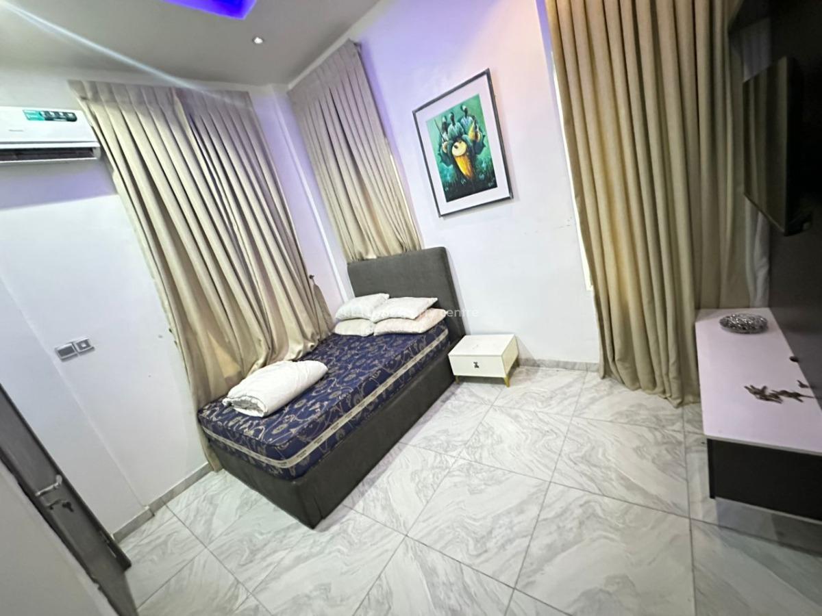 Luxury Mini Flat (room and Parlour), Lekki, Lagos, Flat / Apartment for Rent