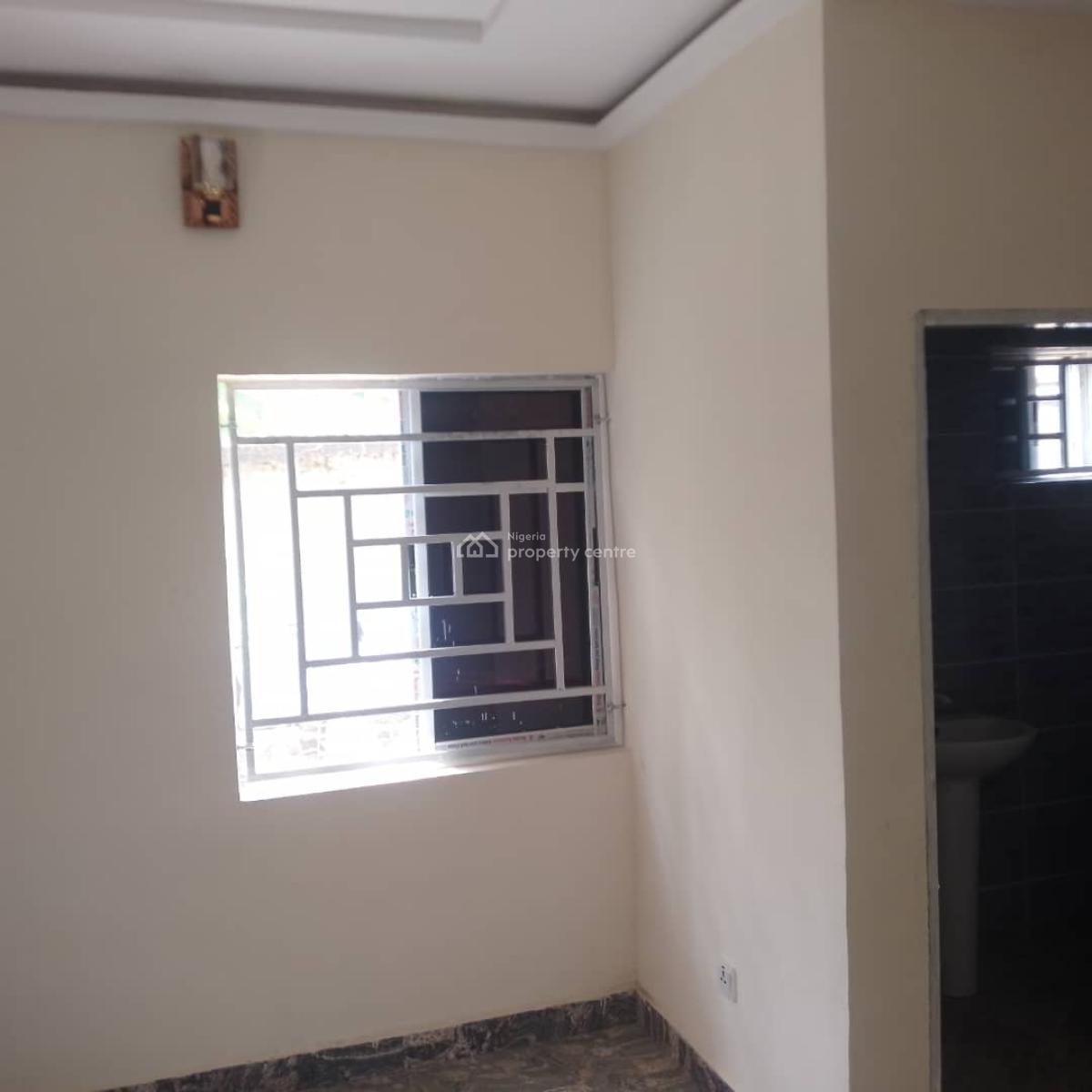 One Bedroom Apartment in a Serene and Secured Neighborhood, Off 69 Road 6th Avenue, Gwarinpa, Abuja, Mini Flat (room and Parlour) for Rent