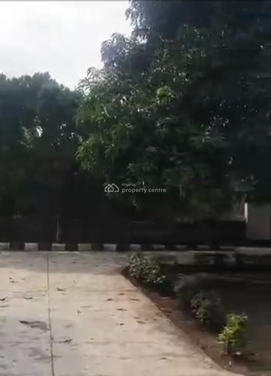 1,400 Sqm Land with Demolishable Property in Gra Ikeja, Off Oba Akinjobi Way Gra Ikeja Lagos, Ikeja Gra, Ikeja, Lagos, Mixed-use Land for Sale
