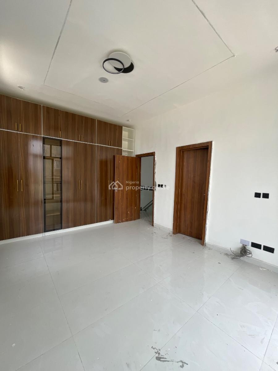 4 Bedroom Terrace Duplex Available, Ikota, Lekki, Lagos, Terraced Duplex for Sale