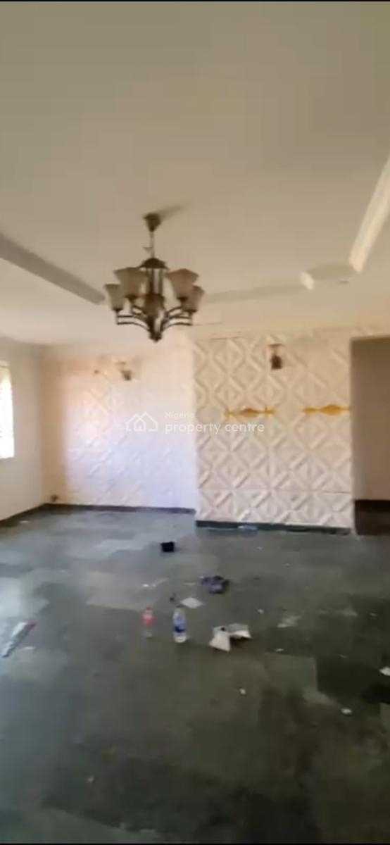 a Good Spacious 2-bedroom Flat., Diplomatic Zone., Katampe Extension, Katampe, Abuja, Flat / Apartment for Rent