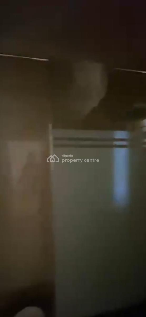 a Good Spacious 2-bedroom Flat., Diplomatic Zone., Katampe Extension, Katampe, Abuja, Flat / Apartment for Rent