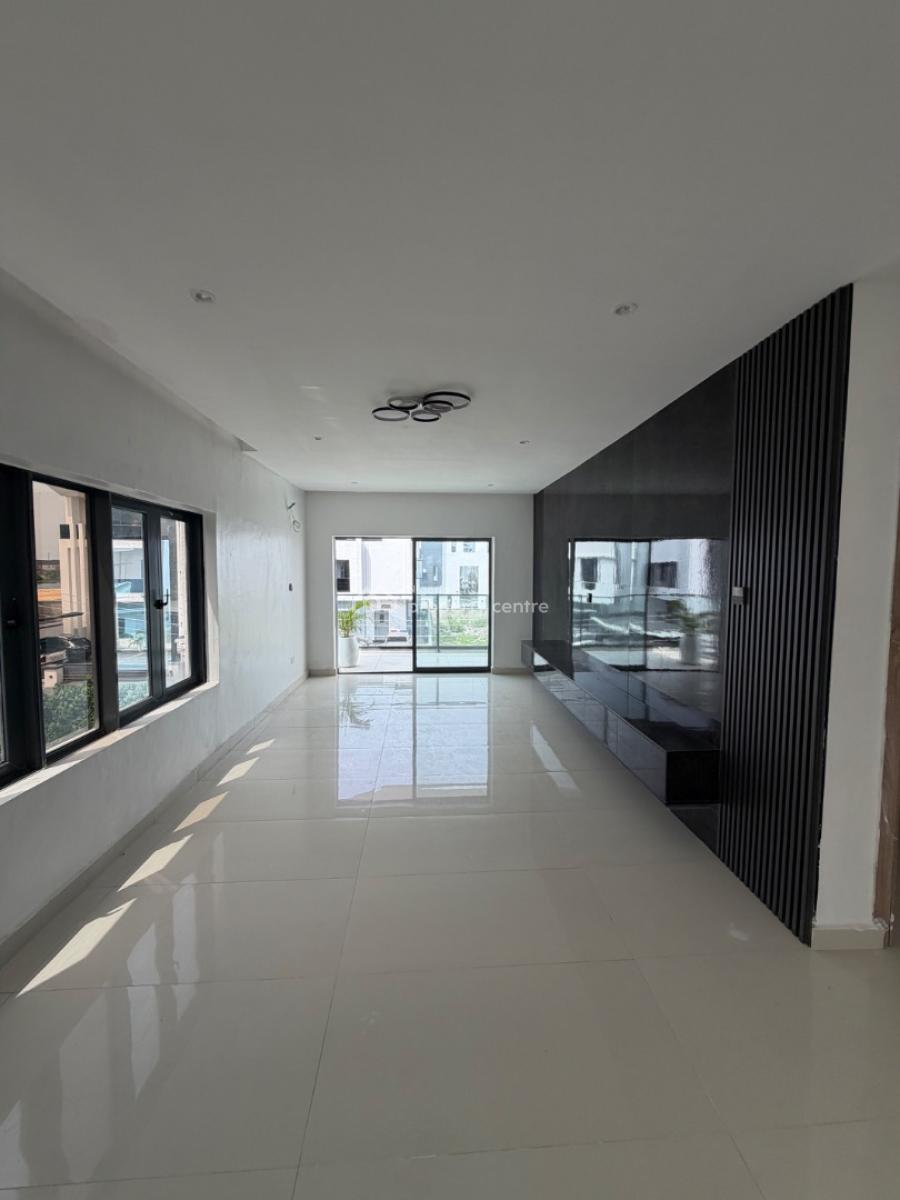 Spacious 5bedroom Fully Detached House with Pool, Ikota, Lekki, Lagos, Detached Duplex for Sale