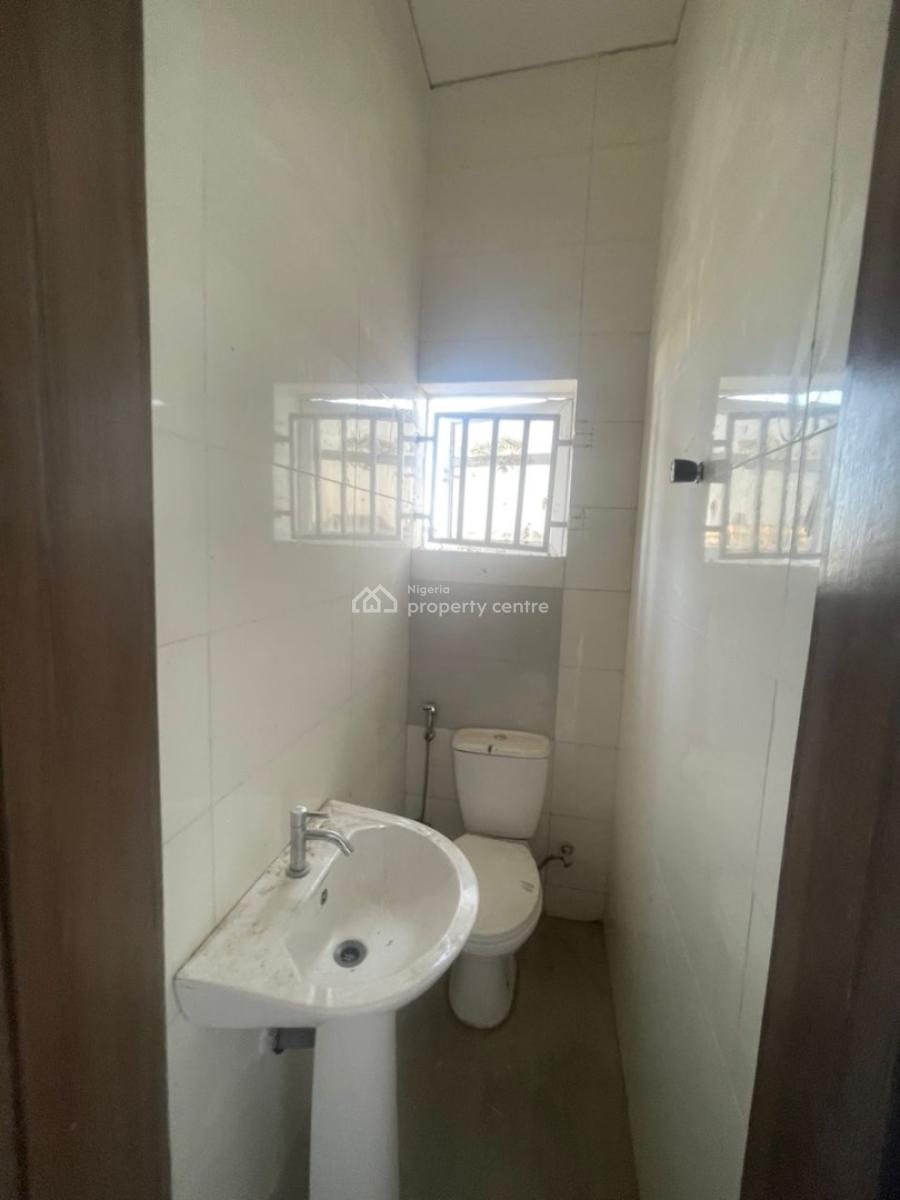Newly Built 2 Bedroom, Agungi, Lekki, Lagos, Flat / Apartment for Rent