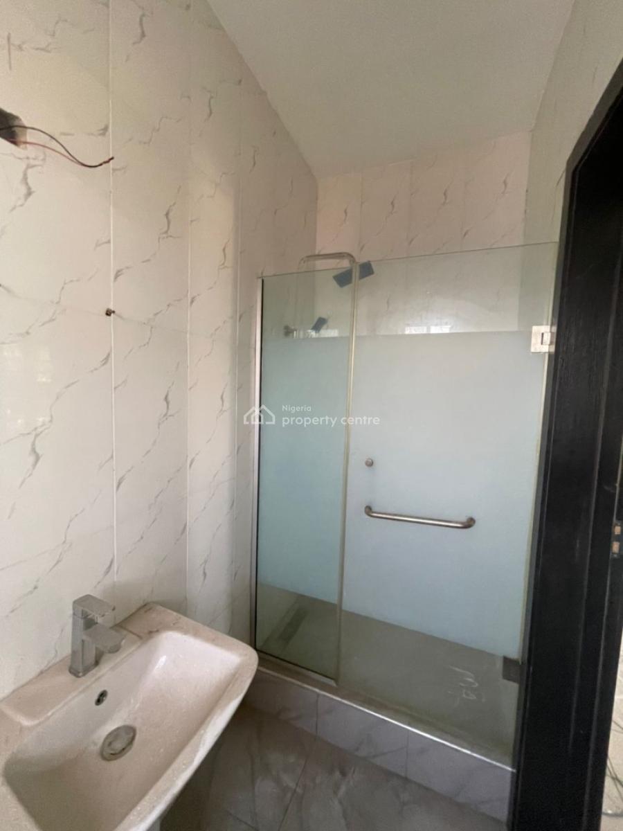 Luxury 2 Bedroom, Ologolo, Lekki, Lagos, Flat / Apartment for Rent