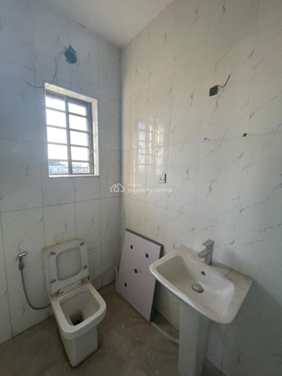 Luxury 2 Bedroom, Ologolo, Lekki, Lagos, Flat / Apartment for Rent