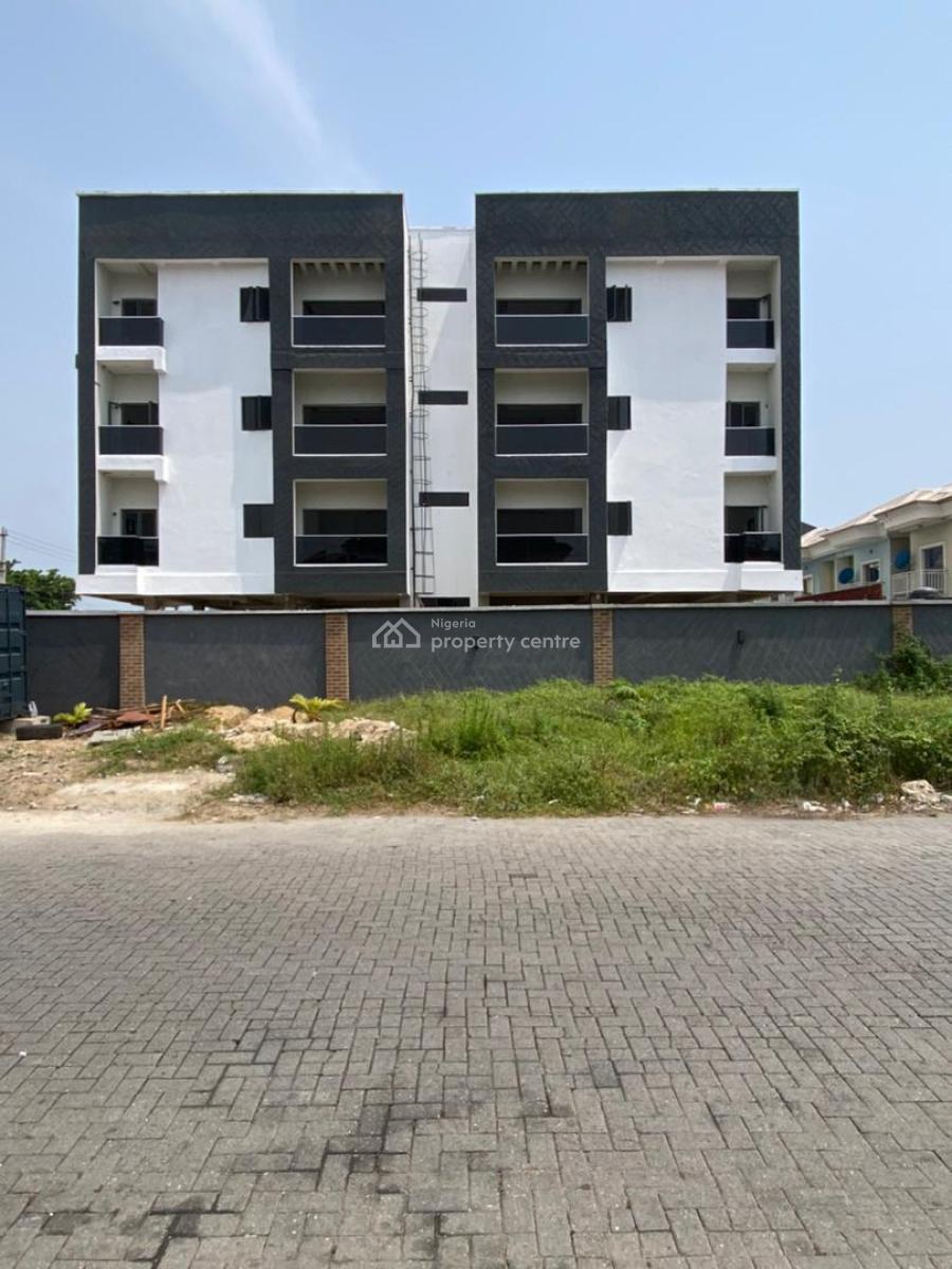 Stunning 2bedroom Apartment with an Elevator, Lekki Phase 1, Lekki, Lagos, Flat / Apartment for Sale