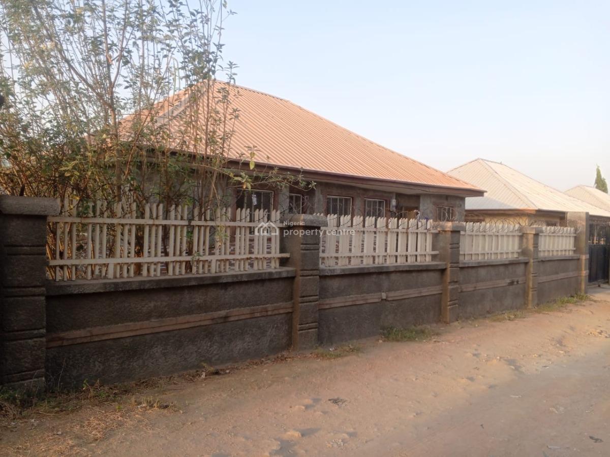 3 Bedroom Bungalow, Lugbe District, Abuja, Detached Bungalow for Rent