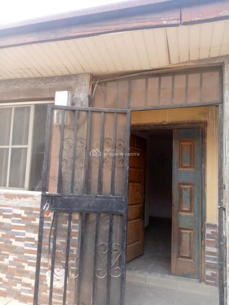 3 Bedroom Bungalow, Lugbe District, Abuja, Detached Bungalow for Rent