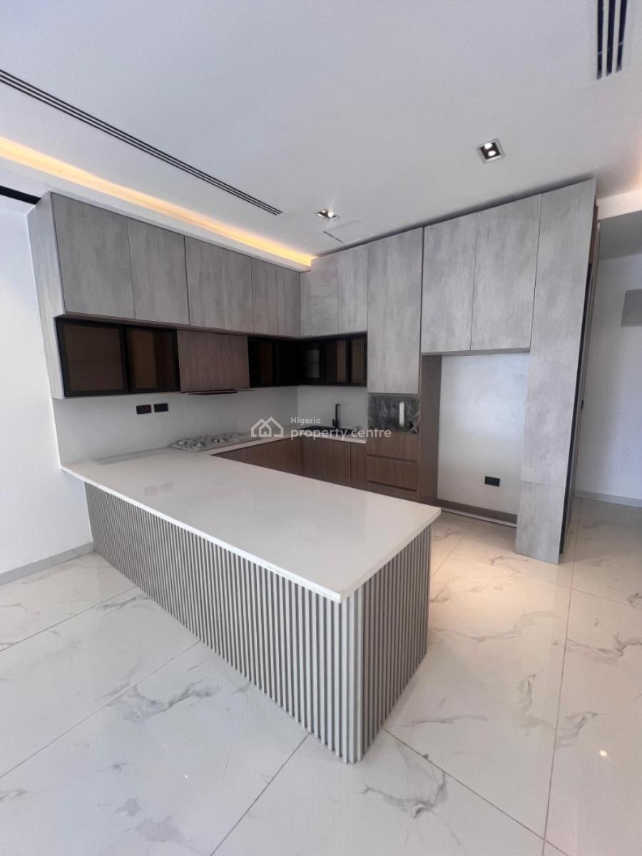 2 Bedroom Apartment Available, Lekki Phase 1, Lekki, Lagos, Block of Flats for Sale