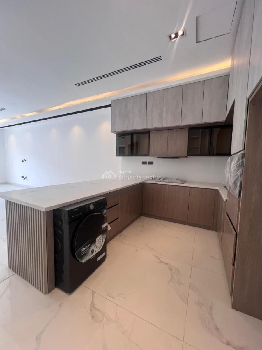 2 Bedroom Apartment Available, Lekki Phase 1, Lekki, Lagos, Block of Flats for Sale