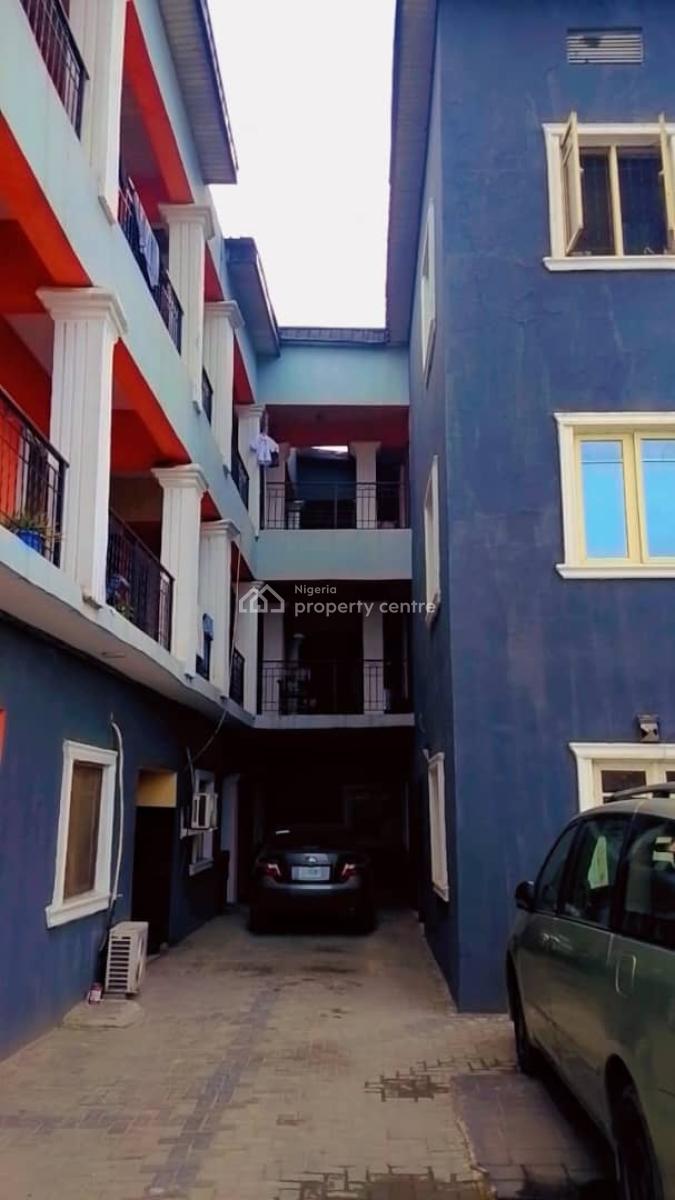 Massive Investment Property in Awoyaya, Awoyaya, Ibeju Lekki, Lagos, Block of Flats for Sale