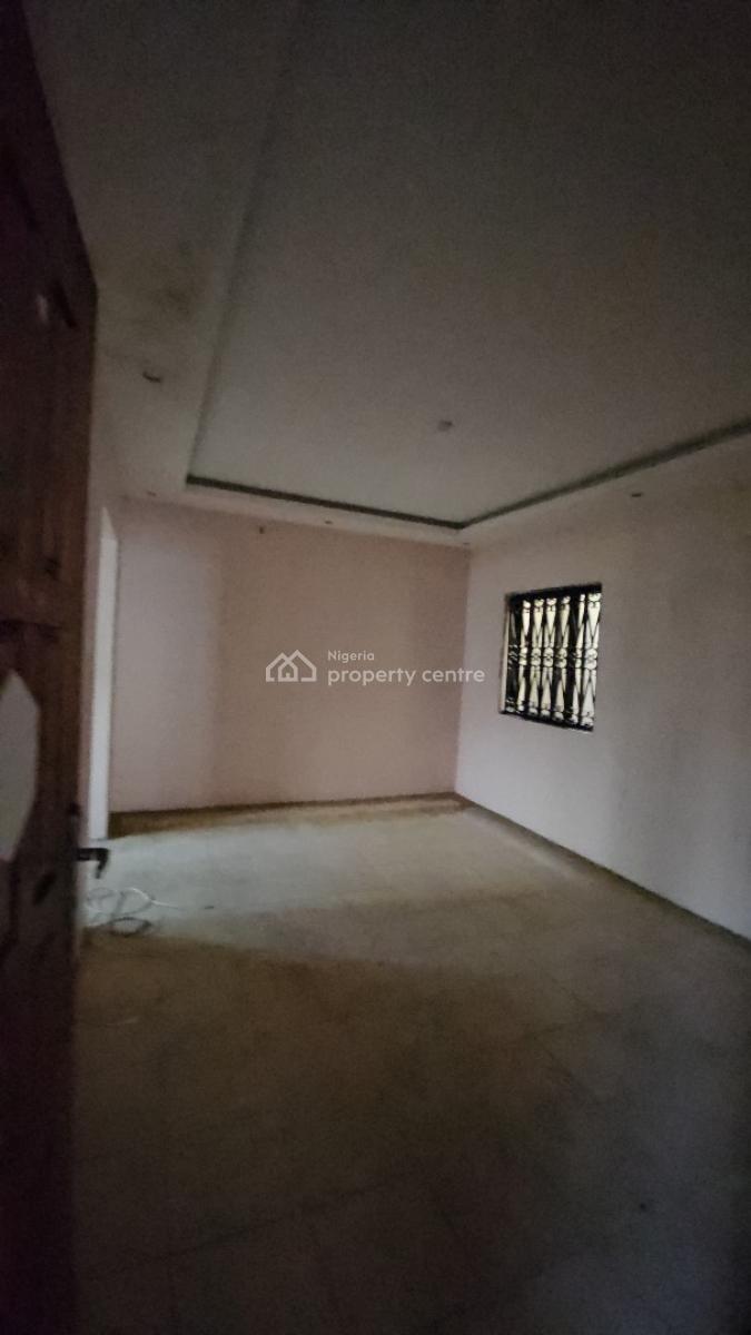 5 Bedroom Semi Detached Duolex with Bq for Distress, Lekki Phase 1, Lekki, Lagos, Semi-detached Duplex for Sale