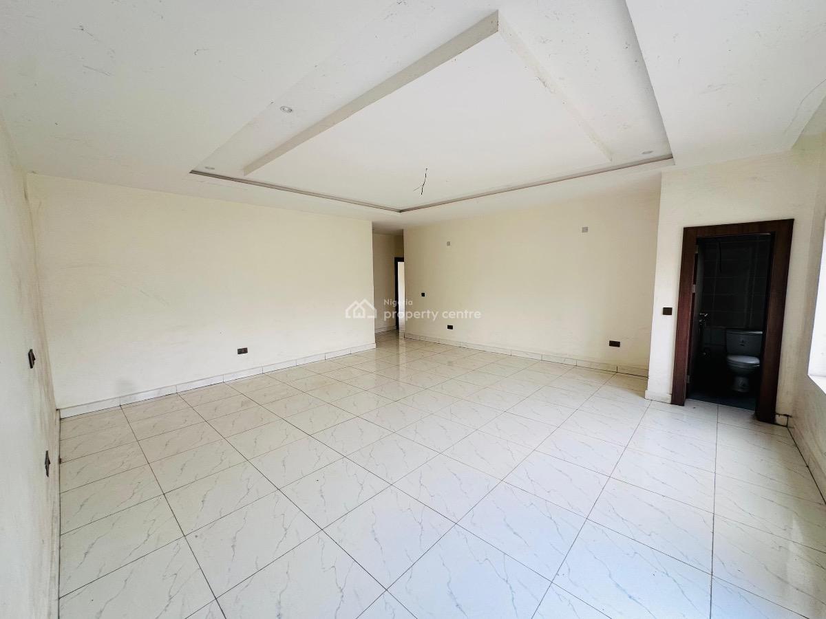 3 Bedrooms Flat with Bq, Elevator, Solar, Generator, Tarred Road, Jabi, Abuja, Flat / Apartment for Sale