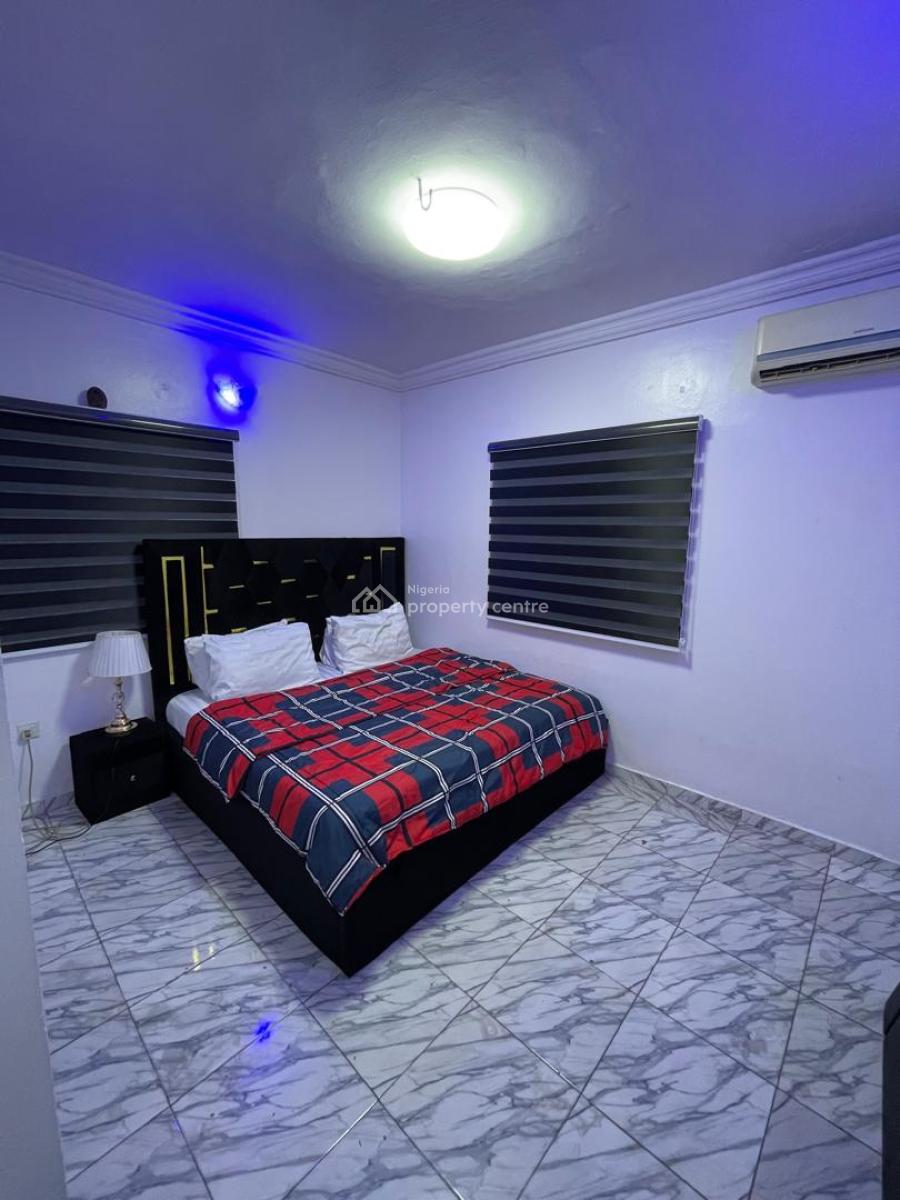 Lovely and Furnished 2 Bedroom, Maryland Estate, Maryland, Lagos, Flat / Apartment for Rent