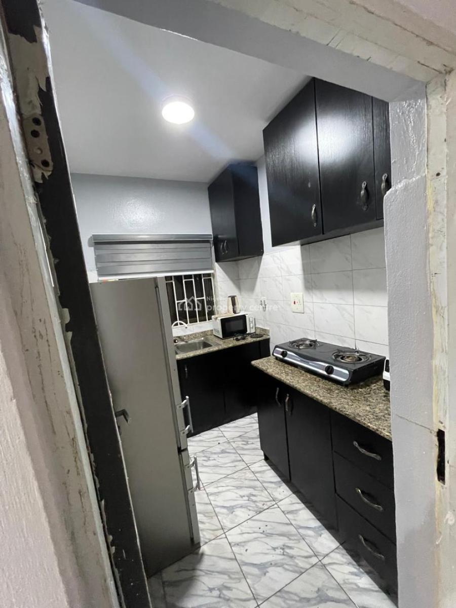 Lovely and Furnished 2 Bedroom, Maryland Estate, Maryland, Lagos, Flat / Apartment for Rent