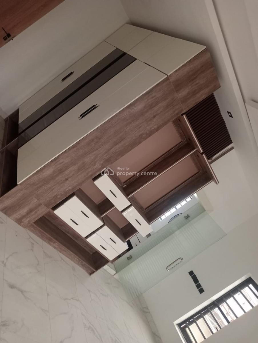 5 Bedroom Detached Duplex, Gra Phase 2, Magodo, Lagos, Detached Duplex for Sale
