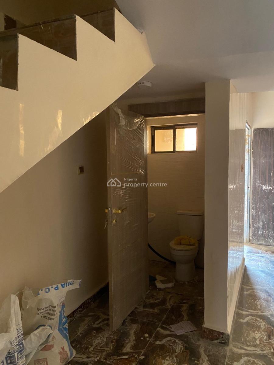 Newly Built 3 Bedroom Terraced with Bq, Close to Nizamiye Hospital, Idu Industrial, Abuja, Terraced Duplex for Rent