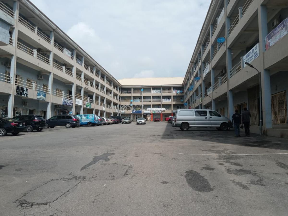 Prime Investment Opportunity: Fully Functional Plaza in Utako, Utako, Abuja, Plaza / Complex / Mall for Sale