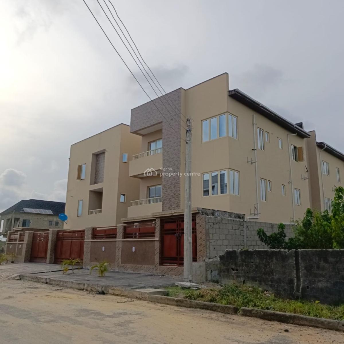 Luxury 2 Bedroom Apartment, Lekki Phase 2, Lekki, Lagos, Flat / Apartment for Rent
