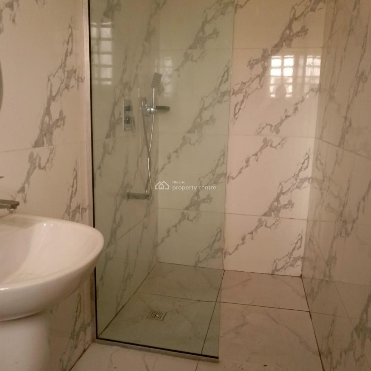 Luxury 2 Bedroom Apartment, Lekki Phase 2, Lekki, Lagos, Flat / Apartment for Rent