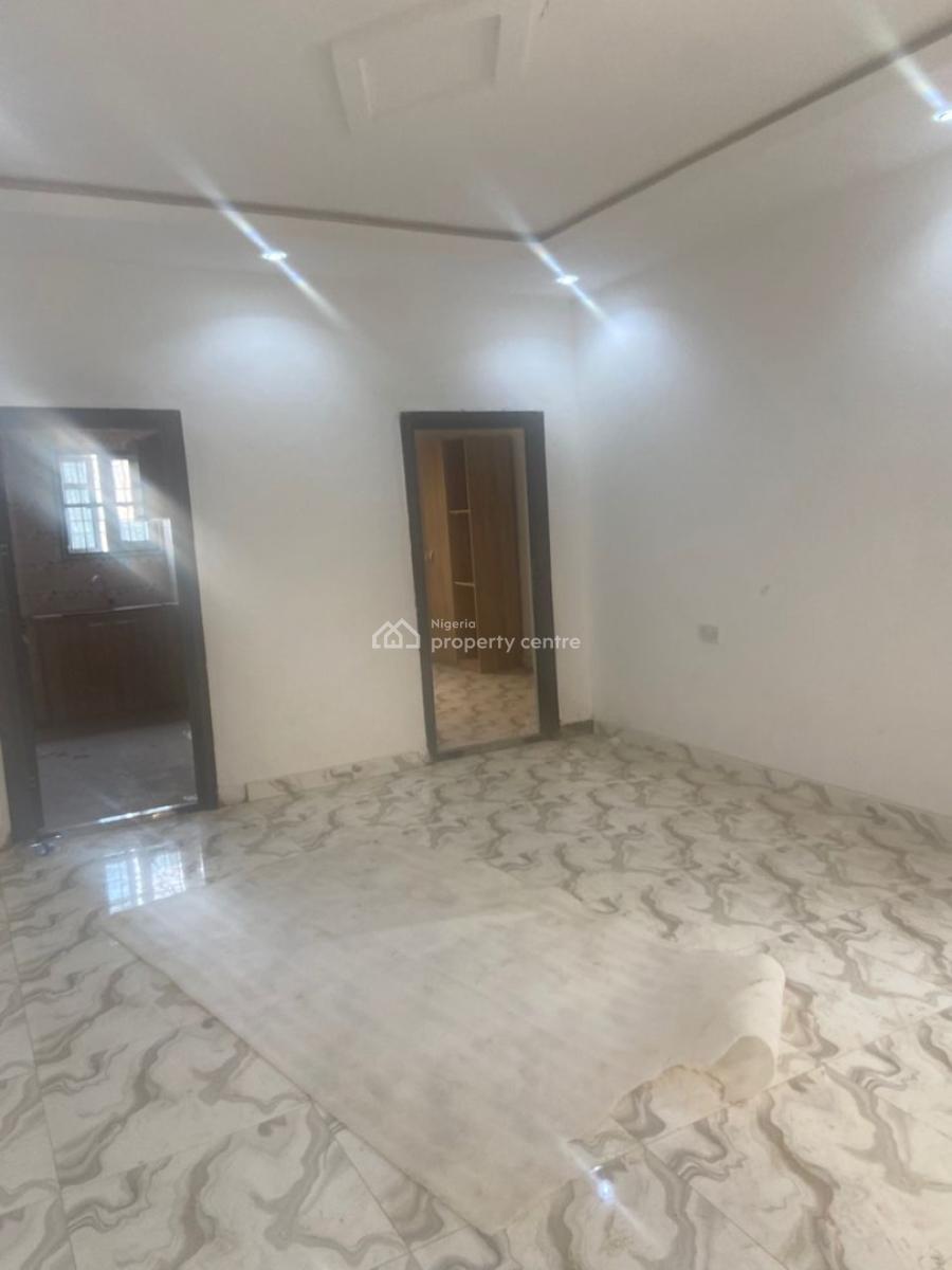 2 Bedroom Apartment, Magodo, Lagos, Flat / Apartment for Rent