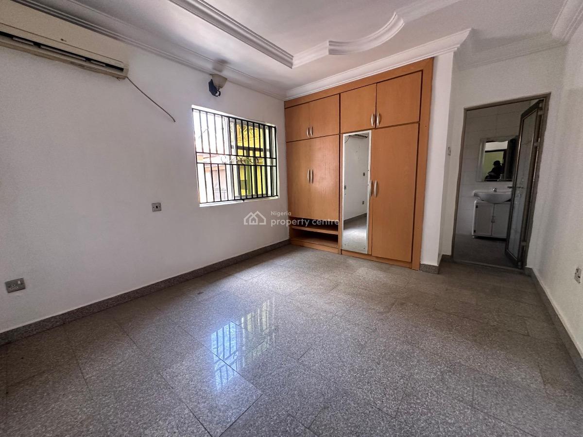 a Well Maintained Spacious 4 Bedroom Fully Detached Duplex with Bq, Omole Phase 2, Ikeja, Lagos, Detached Duplex for Rent