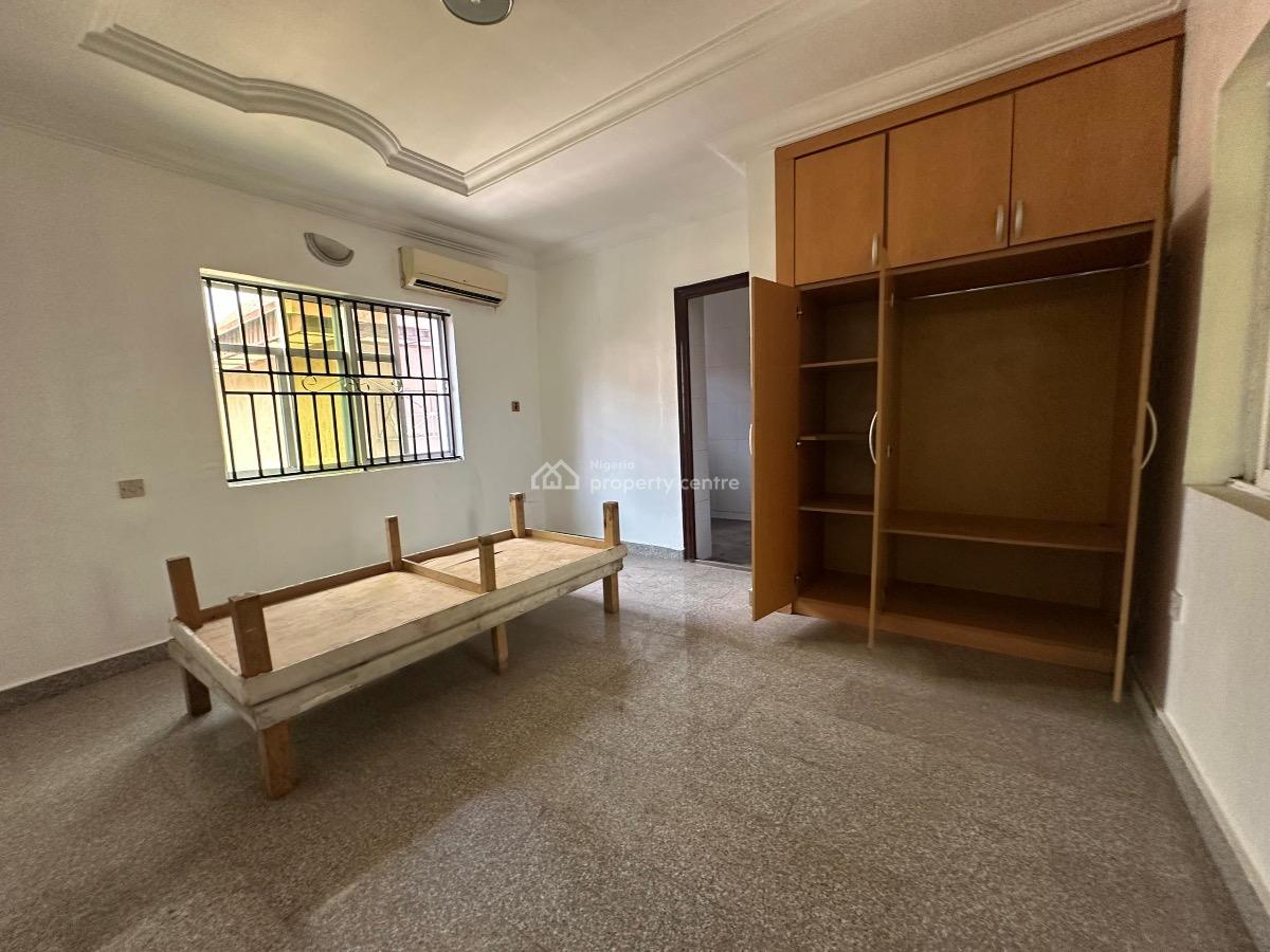 a Well Maintained Spacious 4 Bedroom Fully Detached Duplex with Bq, Omole Phase 2, Ikeja, Lagos, Detached Duplex for Rent