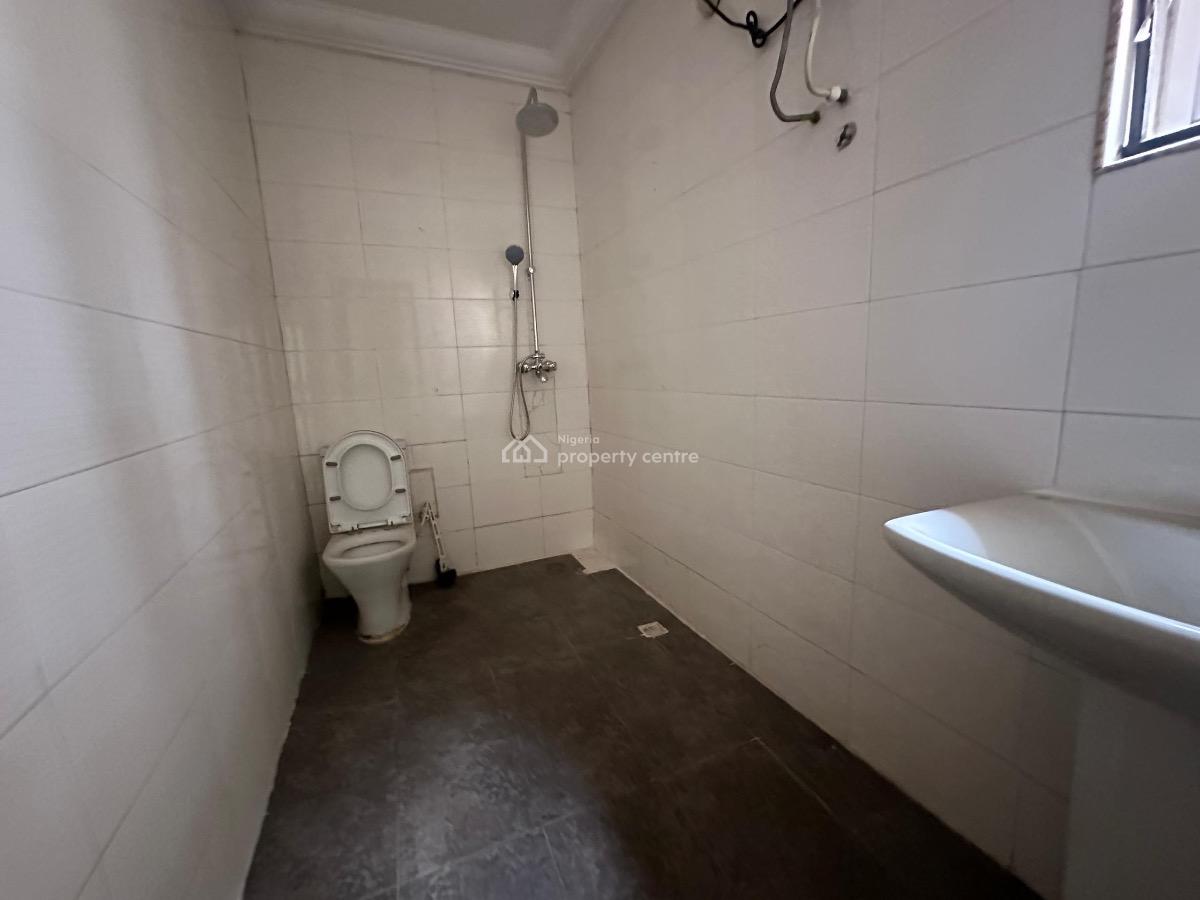 a Well Maintained Spacious 4 Bedroom Fully Detached Duplex with Bq, Omole Phase 2, Ikeja, Lagos, Detached Duplex for Rent