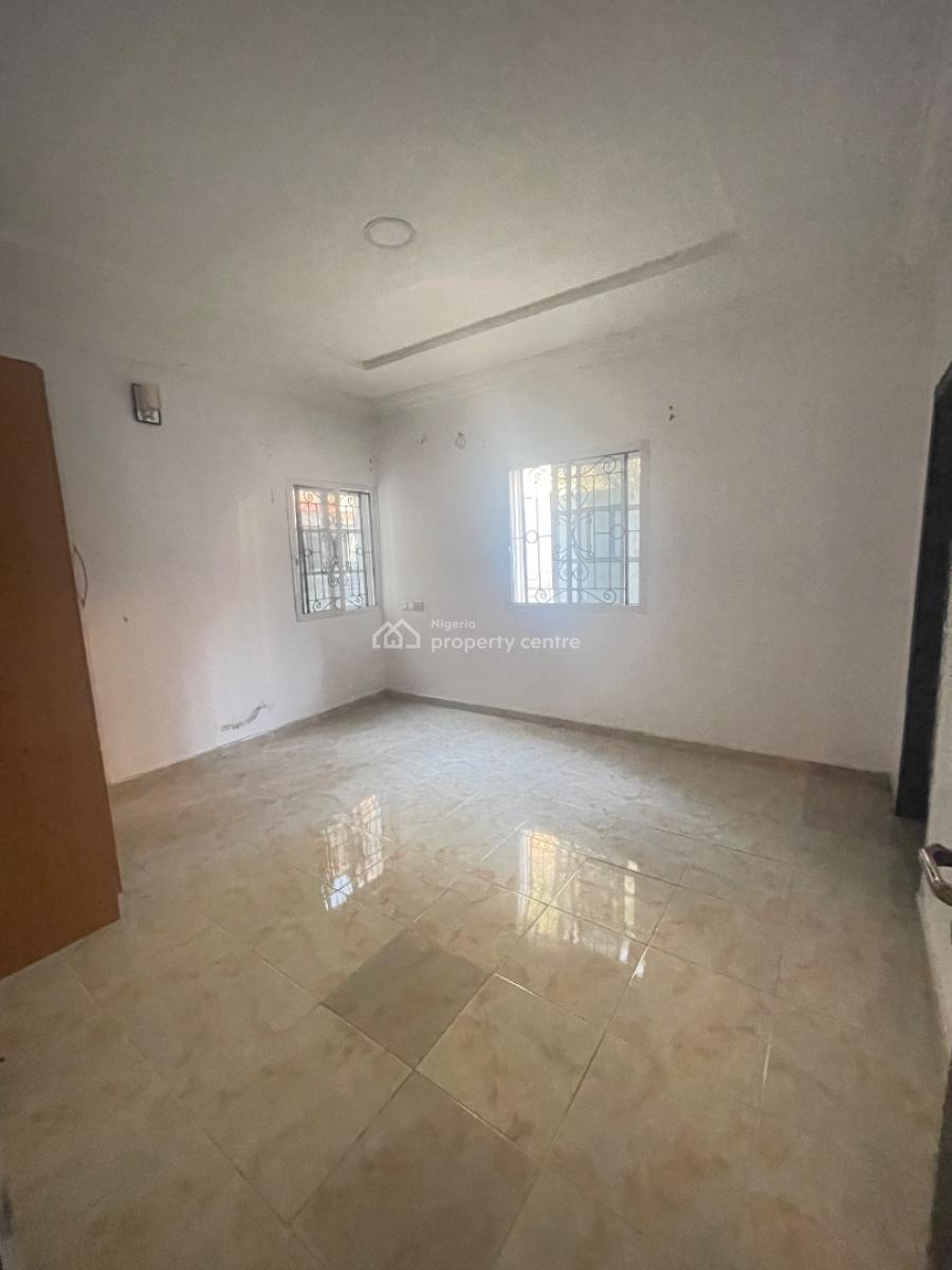 Standard 3 Bedroom Apartment Inside Call to Access Estate, Located Inside an Estate,good Road,secure Estate,, Sangotedo, Ajah, Lagos, Flat / Apartment for Rent