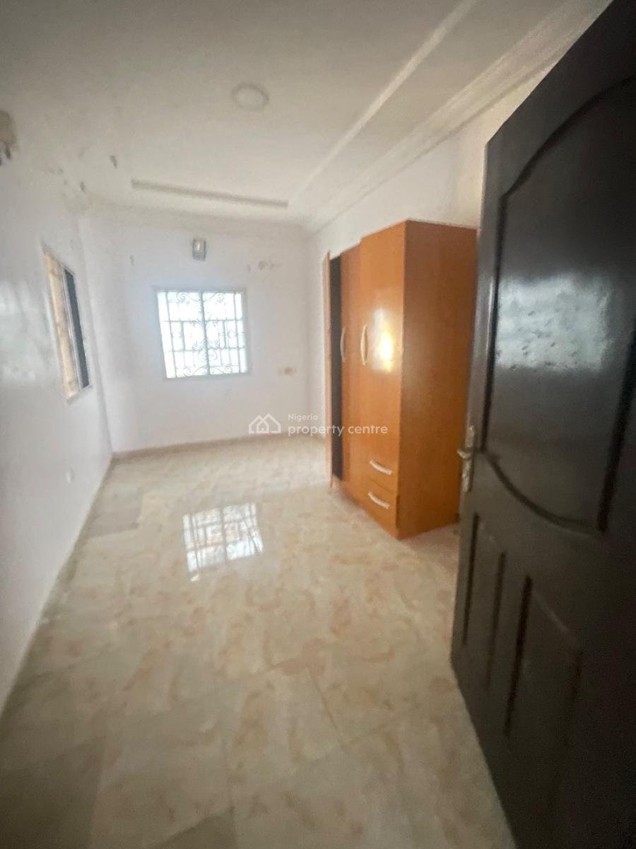 Standard 3 Bedroom Apartment Inside Call to Access Estate, Located Inside an Estate,good Road,secure Estate,, Sangotedo, Ajah, Lagos, Flat / Apartment for Rent