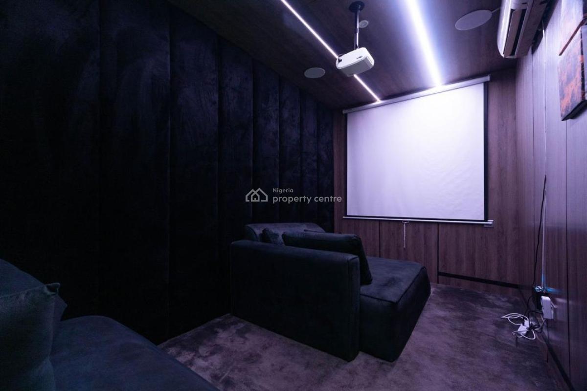 Fully Furnished and Serviced Luxury 1 Bedroom Flat with Private Cinema, Facing Admiralty Way, Lekki, Lagos, Mini Flat (room and Parlour) for Rent