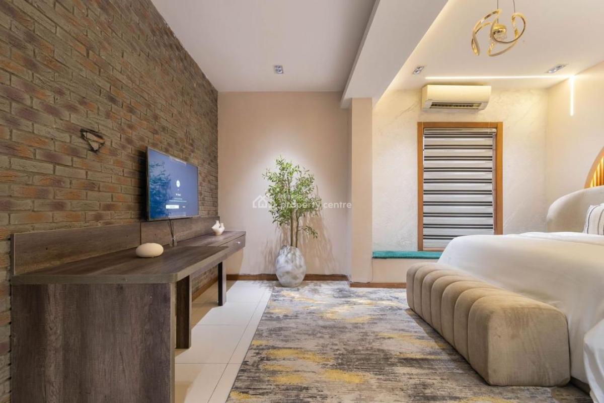 Fully Furnished and Serviced Luxury 1 Bedroom Flat with Private Cinema, Facing Admiralty Way, Lekki, Lagos, Mini Flat (room and Parlour) for Rent