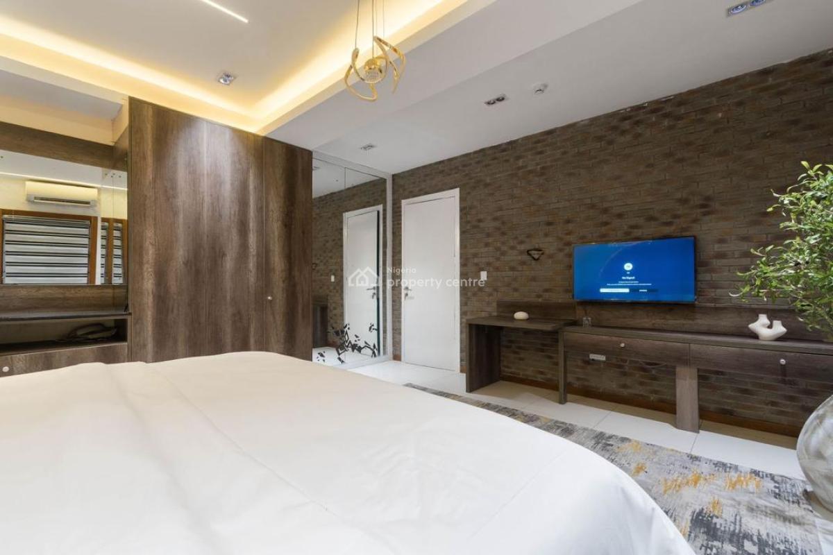 Fully Furnished and Serviced Luxury 1 Bedroom Flat with Private Cinema, Facing Admiralty Way, Lekki, Lagos, Mini Flat (room and Parlour) for Rent