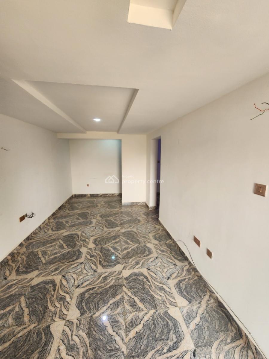 Luxury One Bedroom Block of Flat, News Engineering Dawaki, Dawaki, Gwarinpa, Abuja, Flat / Apartment for Rent