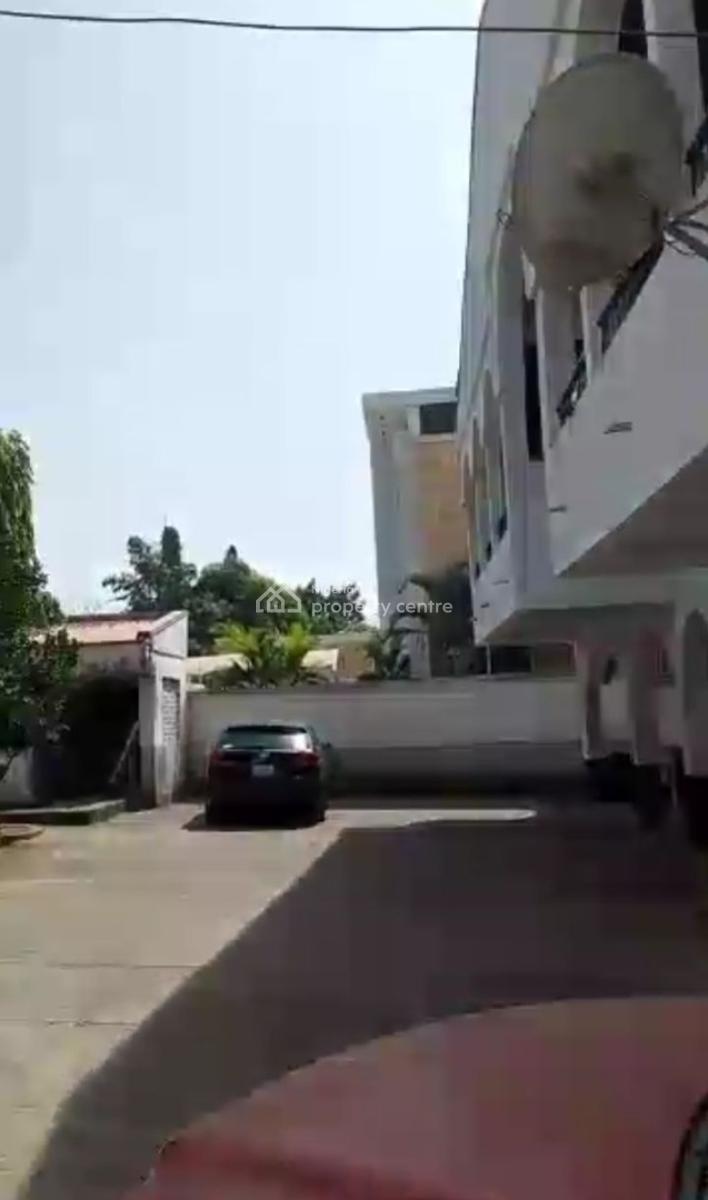 Building on 1100sqm of Land, Kumasi Crescent, Wuse 2, Abuja, Detached Duplex for Sale