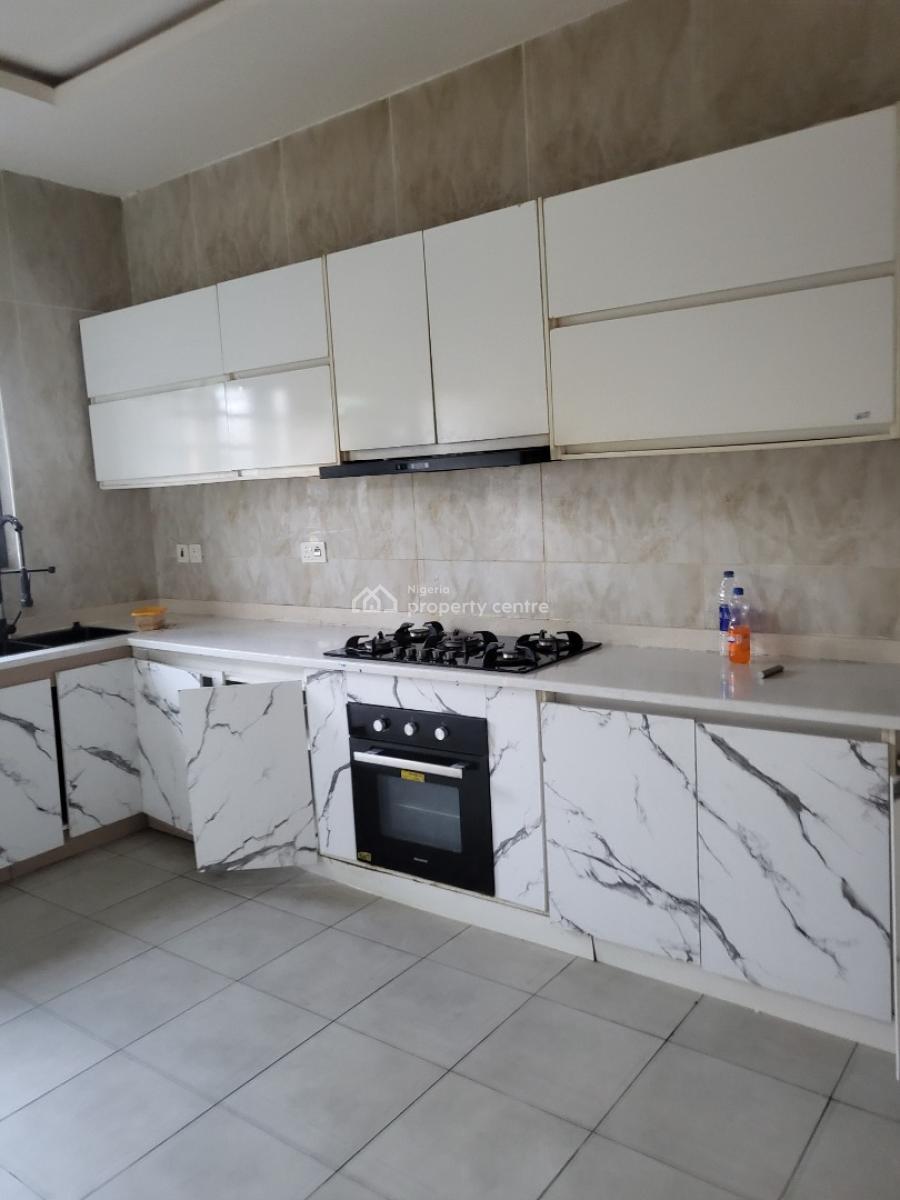 Spacious Well Built 4 Bedroom Terraced Duplex with Bq , Pool., Off Admiralty Way, Lekki Phase 1, Lekki, Lagos, Terraced Duplex for Rent