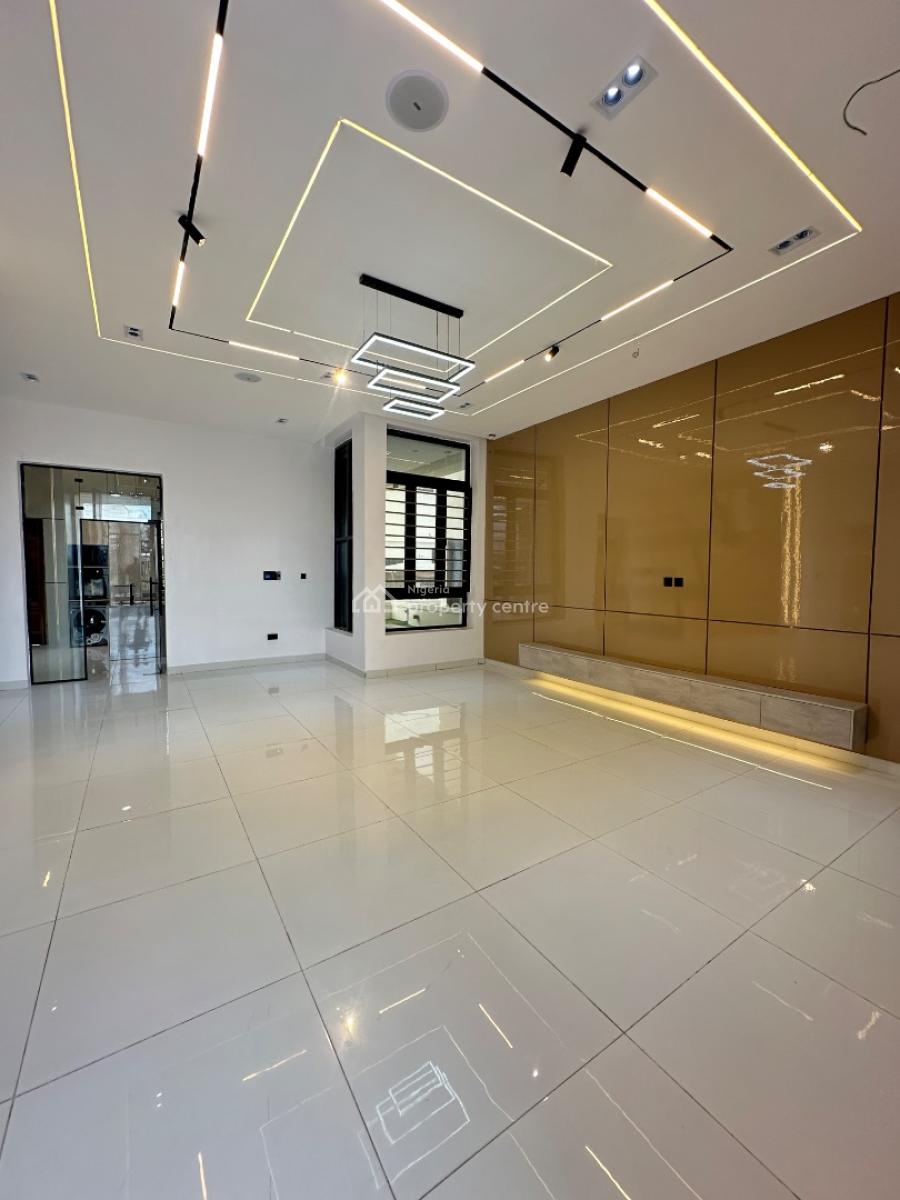 5 Bedroom Fully Detached Duplex with Bq & Pool, Lcc, Lekki, Lagos, Detached Duplex for Sale