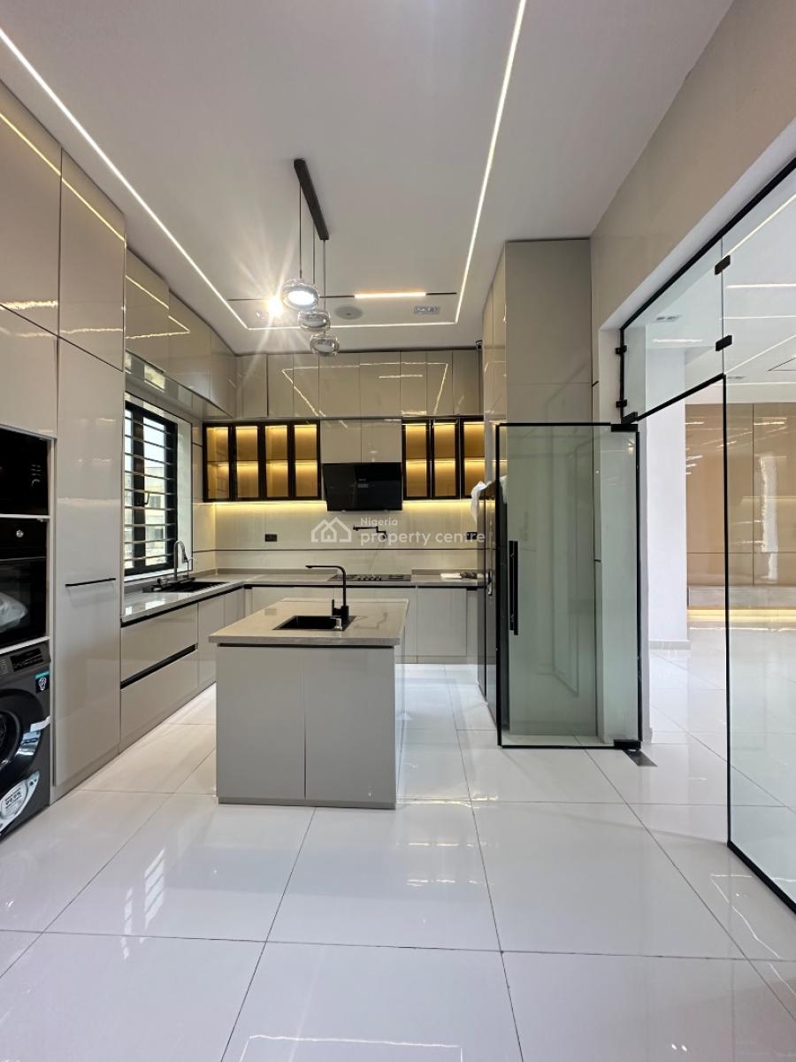 5 Bedroom Fully Detached Duplex with Bq & Pool, Lcc, Lekki, Lagos, Detached Duplex for Sale