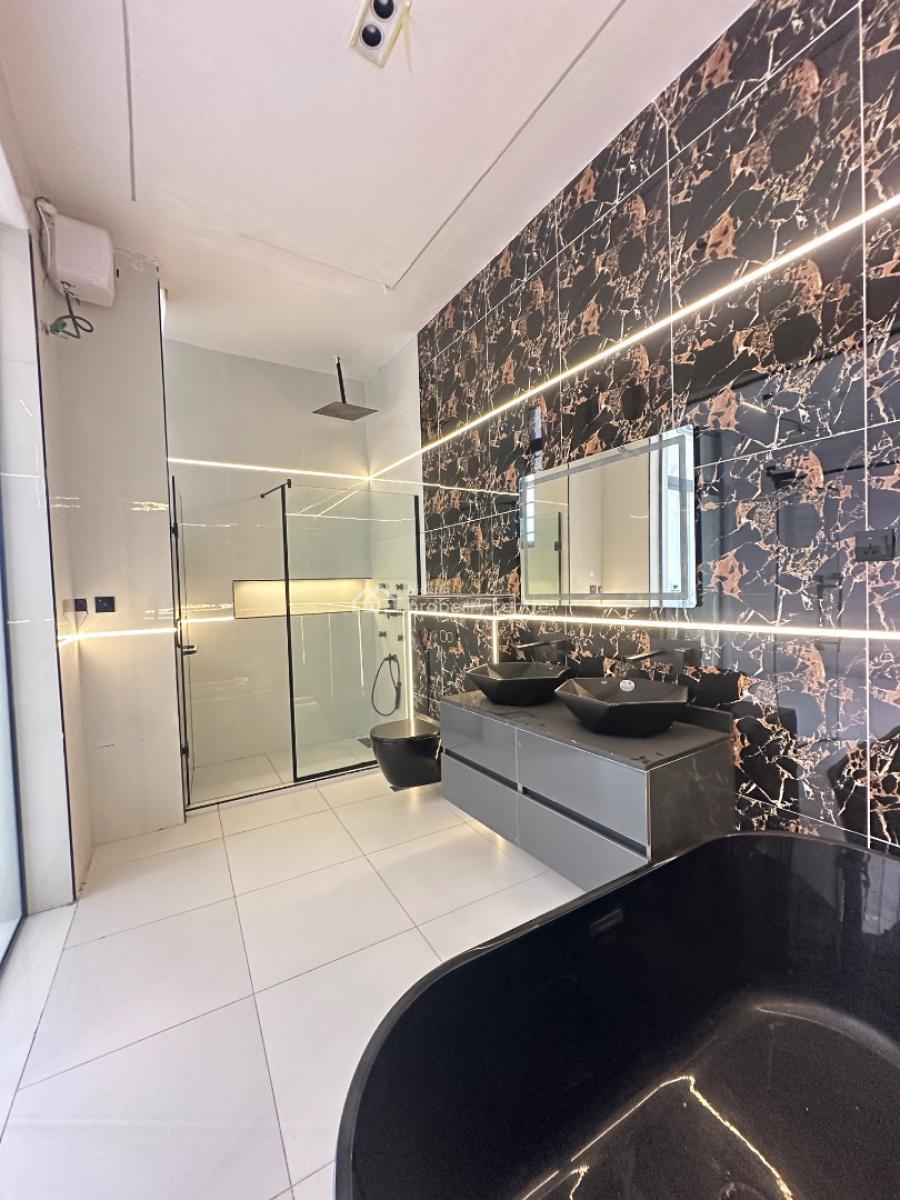 5 Bedroom Fully Detached Duplex with Bq & Pool, Lcc, Lekki, Lagos, Detached Duplex for Sale