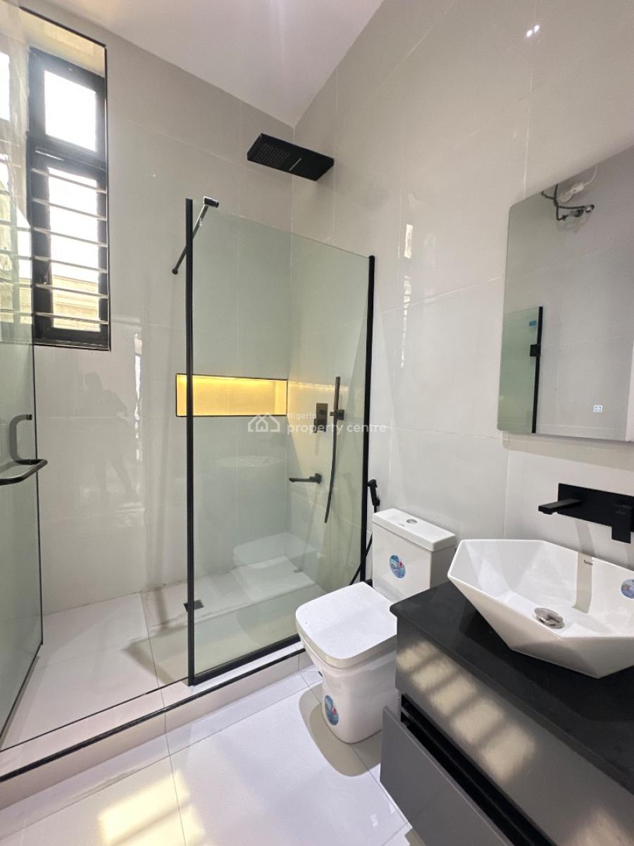 5 Bedroom Fully Detached Duplex with Bq & Pool, Lcc, Lekki, Lagos, Detached Duplex for Sale