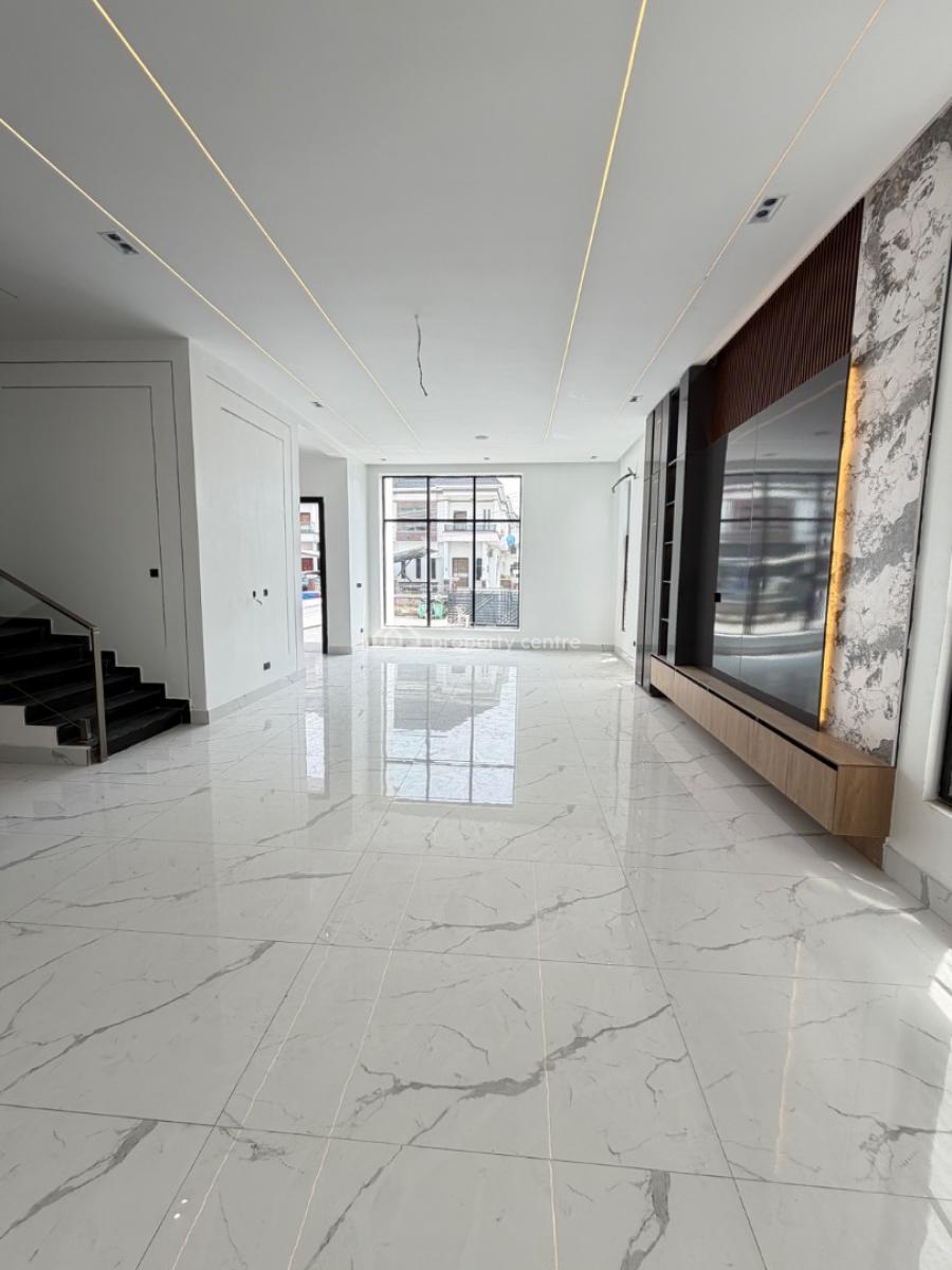 Spacious 5 Bedroom Fully Detached House with Bq, Ikota, Lekki, Lagos, Detached Duplex for Sale