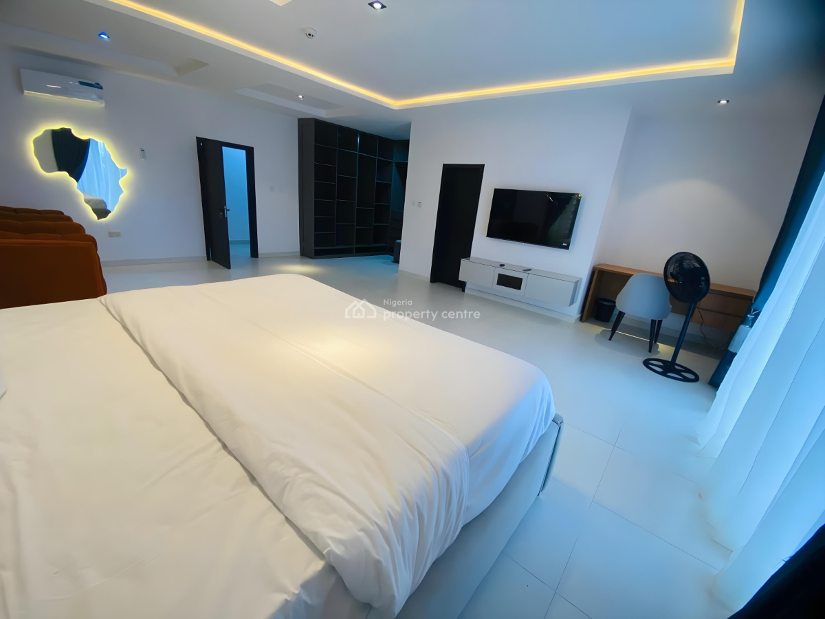Luxury 3 Bedroom (fully Furnished), Ologolo, Lekki, Lagos, Flat / Apartment for Rent