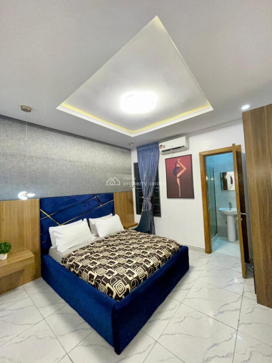 Furnished Three Bedroom Flat, Lekki Phase 1, Lekki, Lagos, Flat / Apartment for Rent