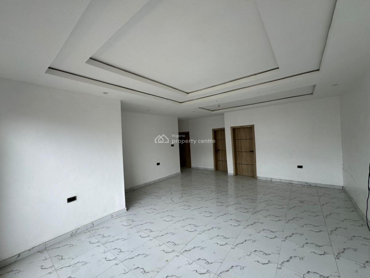 Spacious and Well Finished 3 Bedroom Apartment for Let, Ologolo, Lekki, Lagos, Flat / Apartment for Rent
