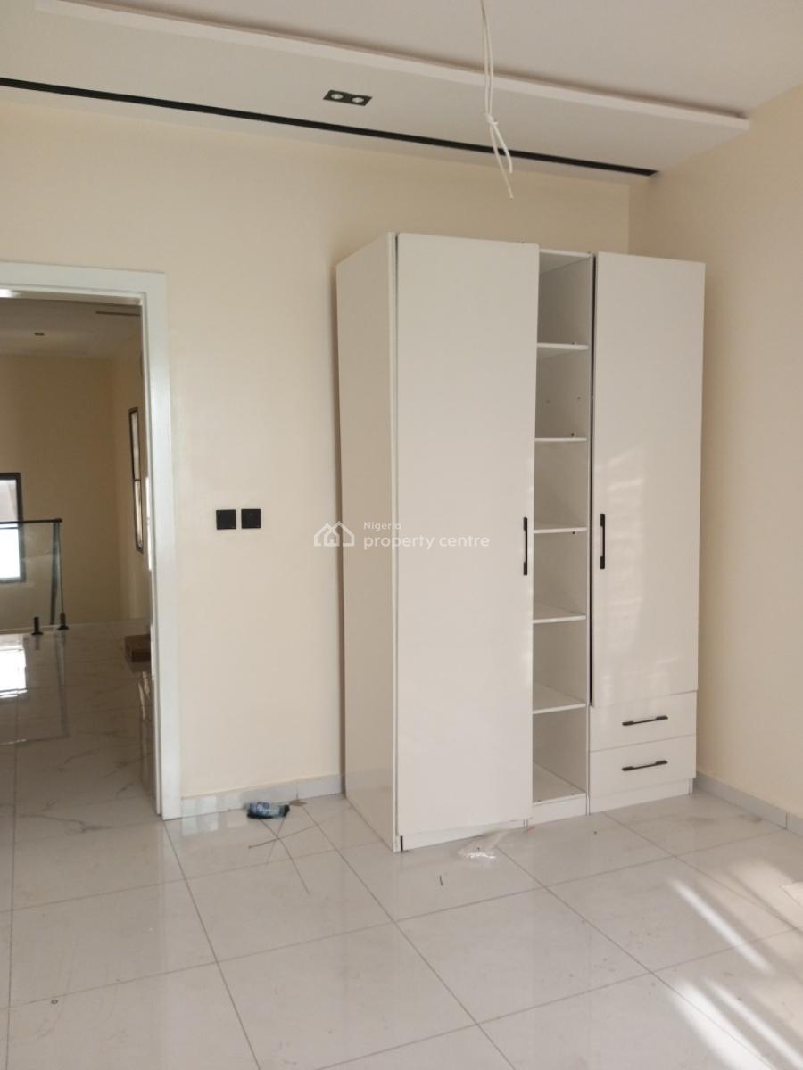 Serviced 4 Bedroom Duplex, Serene and Secured Area Off Freedom Way, Ikate, Lekki, Lagos, Terraced Duplex for Rent