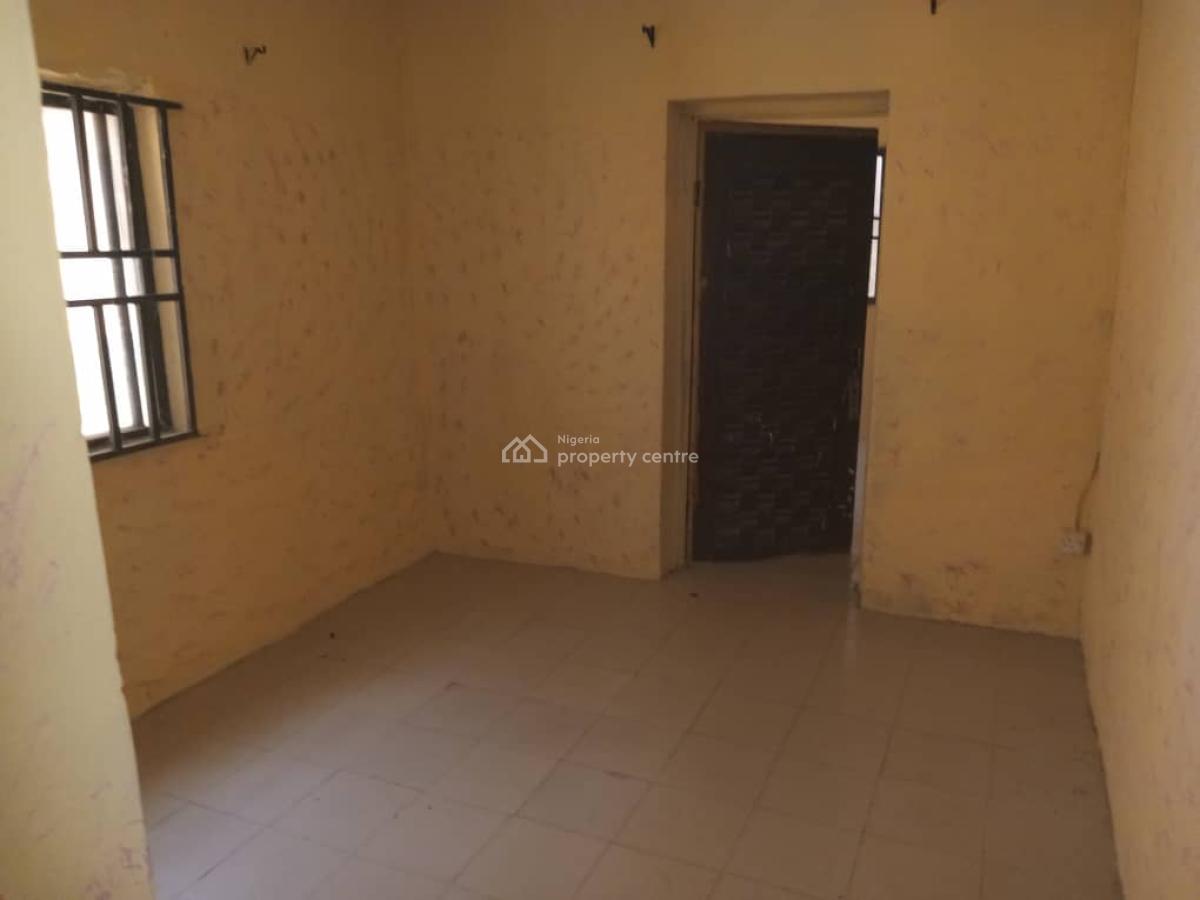Mini Flat, Egbeda, Alimosho, Lagos, Mini Flat (room and Parlour) for Rent