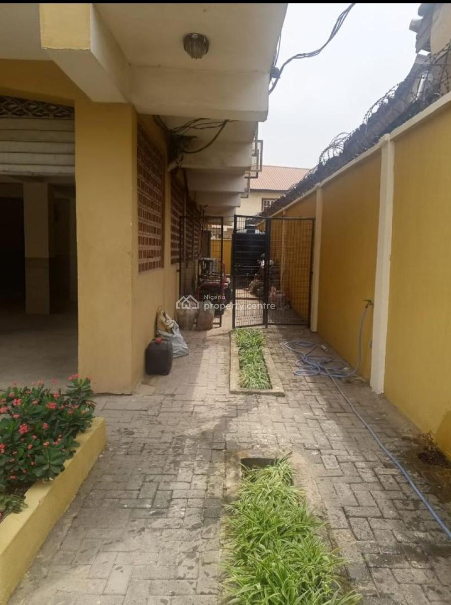 Block of 2 & 3 Bedroom Flat, Pedro, Bariga, Shomolu, Lagos, Block of Flats for Sale